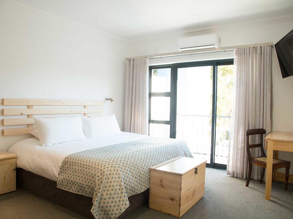 7 Ackermann Place Guest House Стелленбос Экстерьер фото